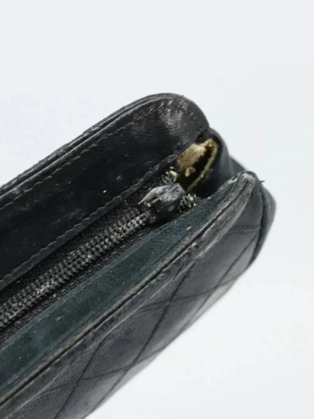 CHANEL Pouch Lamb Skin Black CC Auth 47074